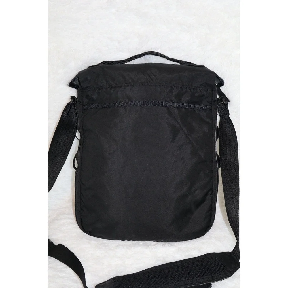 Columbia sportswear crossbody